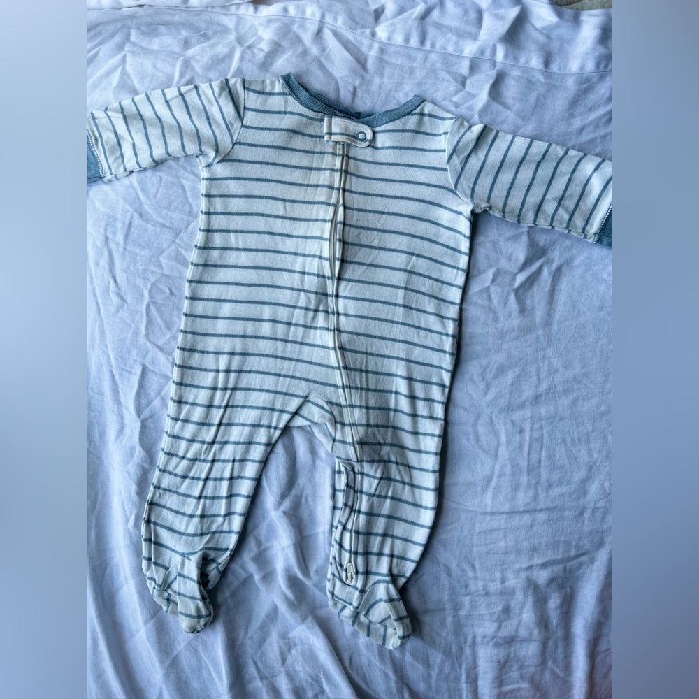 Carter’s Baby Boy/Girl Blue & White Striped Footie Pajamas